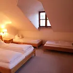 Gut Moierhof 3*