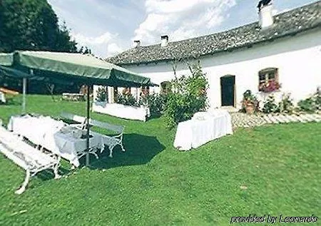 Gut Moierhof 3*