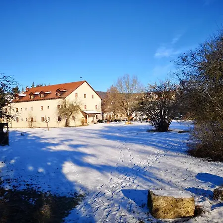 Gut Moierhof Szálloda 3*