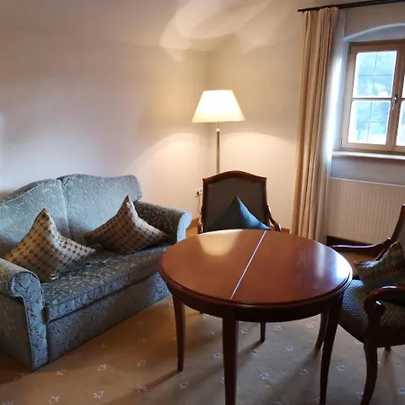 Landhotel Gut Moierhof 3*