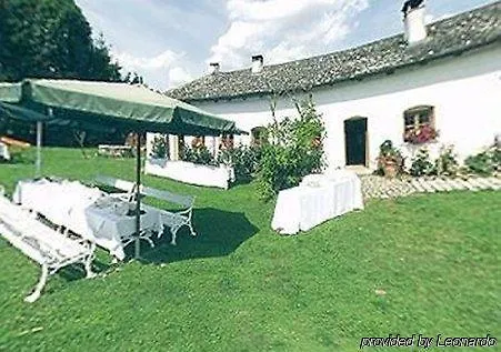 Gut Moierhof 3*